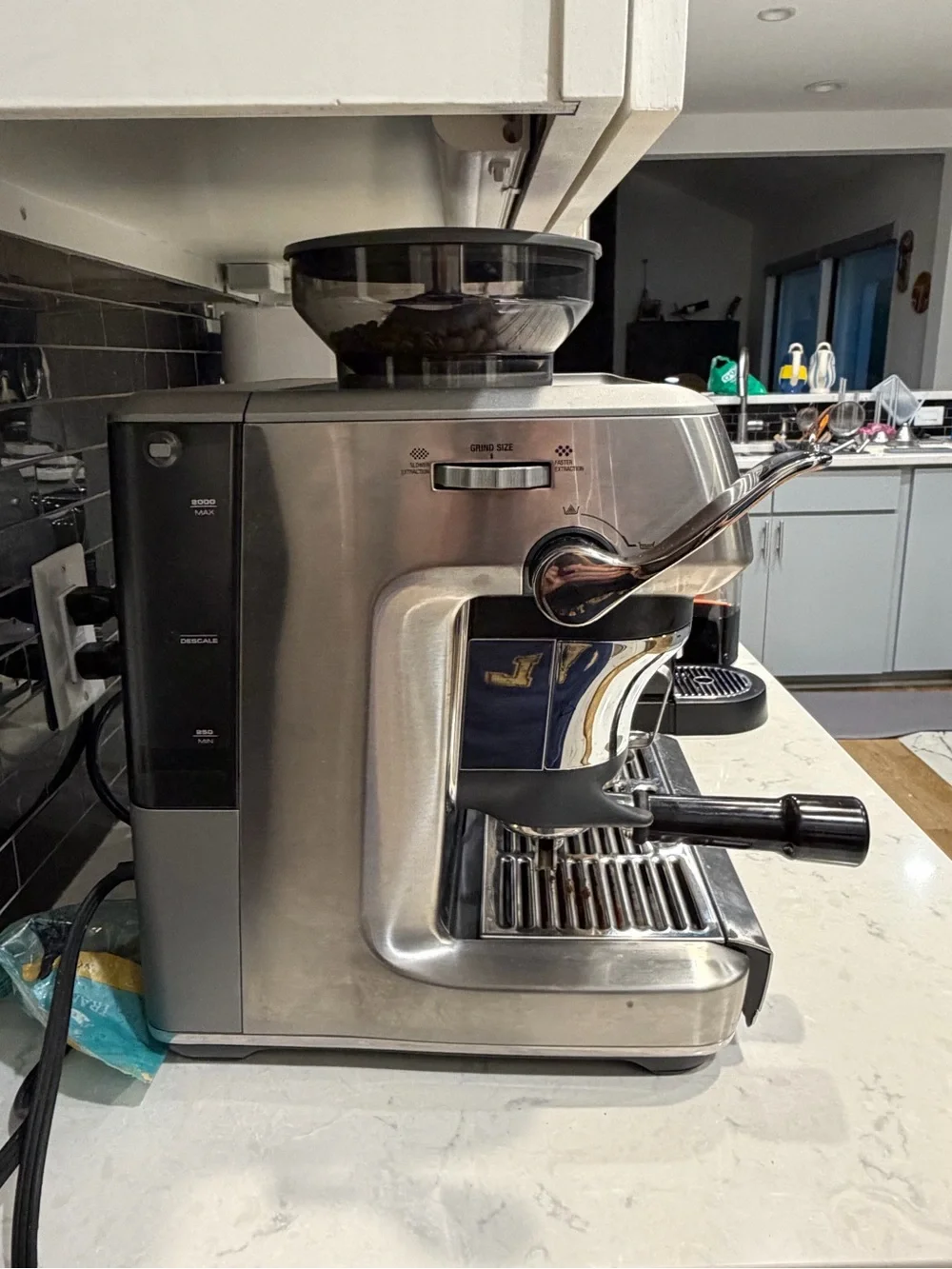 Breville Stainless Steel Espresso Machine with Built-in Grinder - Silver